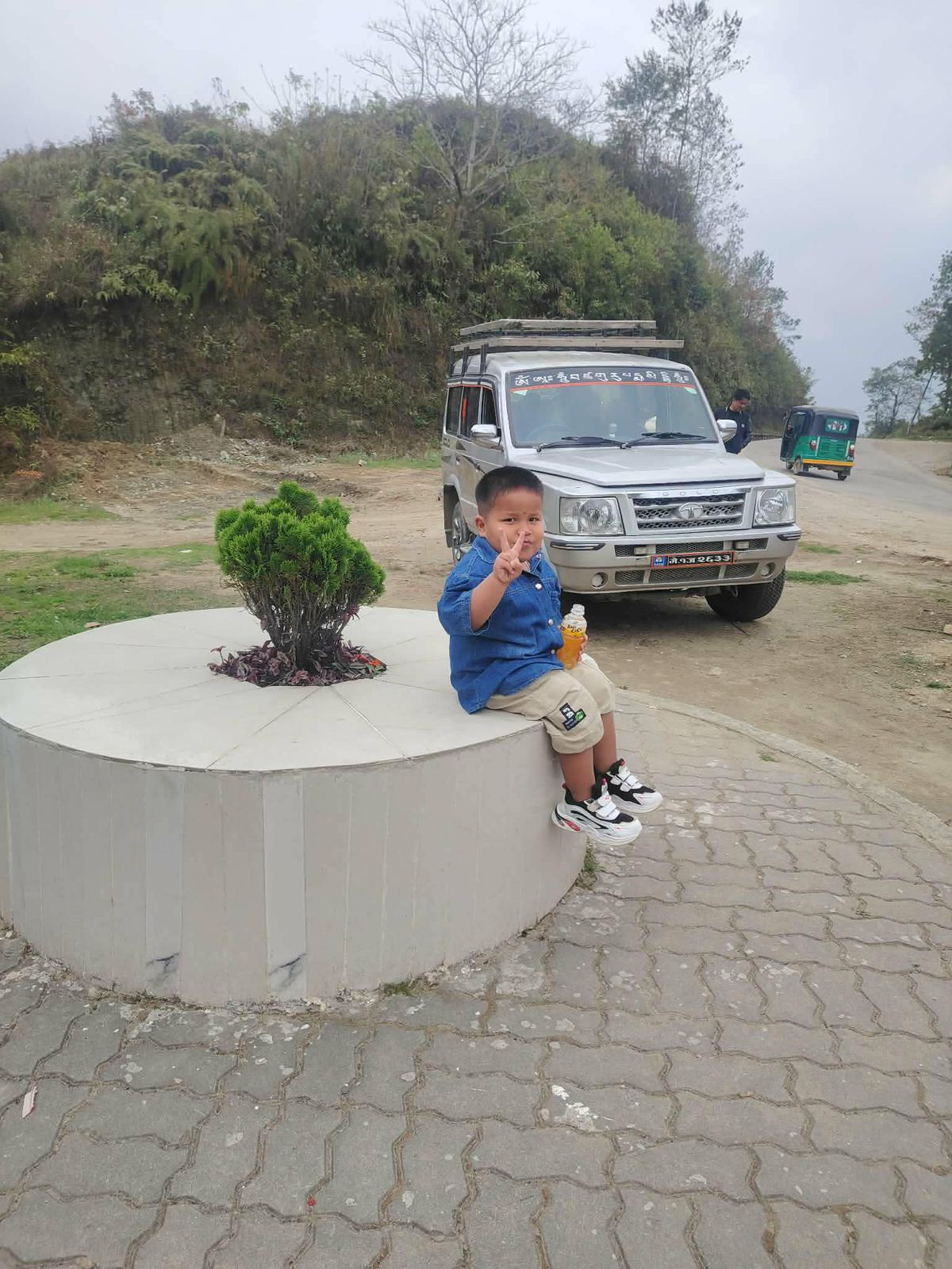 Sumo jeep on route from Birtamode operated by Lama Dai Transport